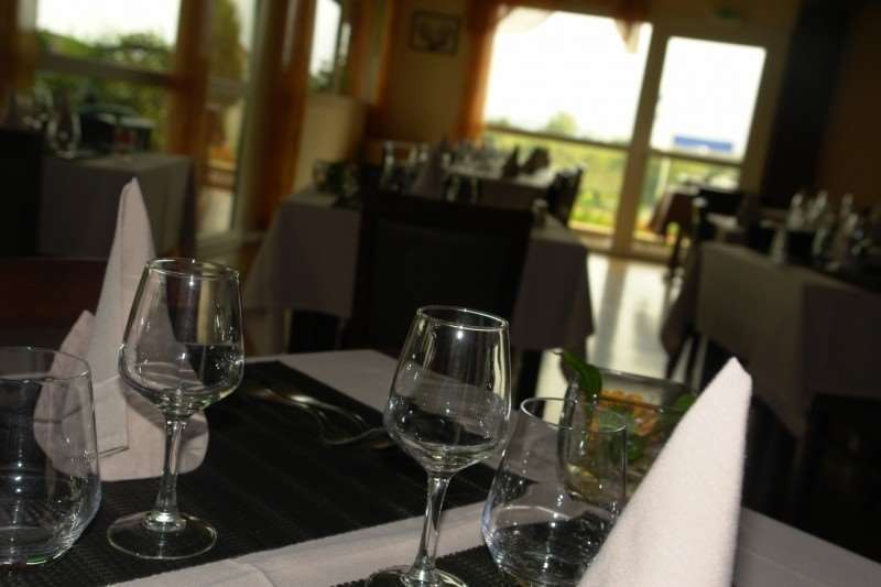 Brit Hotel Les Evens Saint-Saturnin  Rum bild